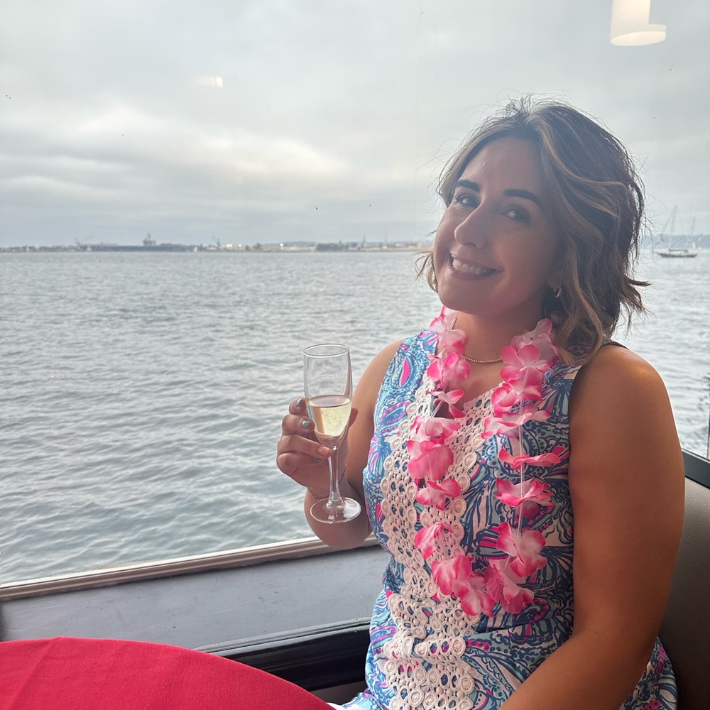 Meet your Posher, Alyssa